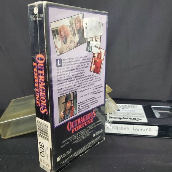 Outrageous Fortune [VHS] - Picture 5 of 5